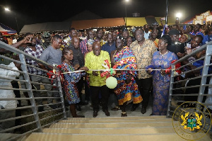 President Akufo-Addo cutting sod to open the business center