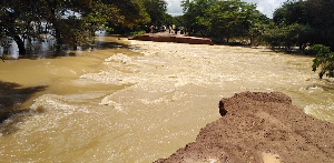 The road has now been divided into two, cutting off the Bawku area from the rest of the region.