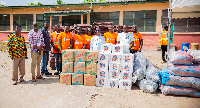 The delegation from Fidelity Bank and officials of NADMO as well as the DCE for North Tongu pictured