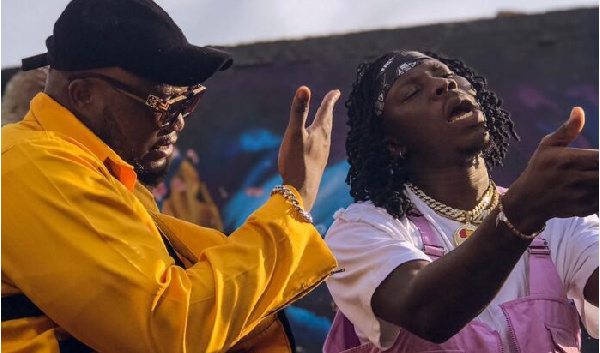 Mike Akox has released a new video with Stonebwoy, titled ' Super Mario'