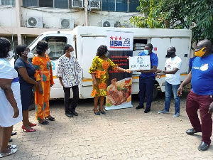 USAPEEC donates 50 cartons of poultry products to COVID-19 patients