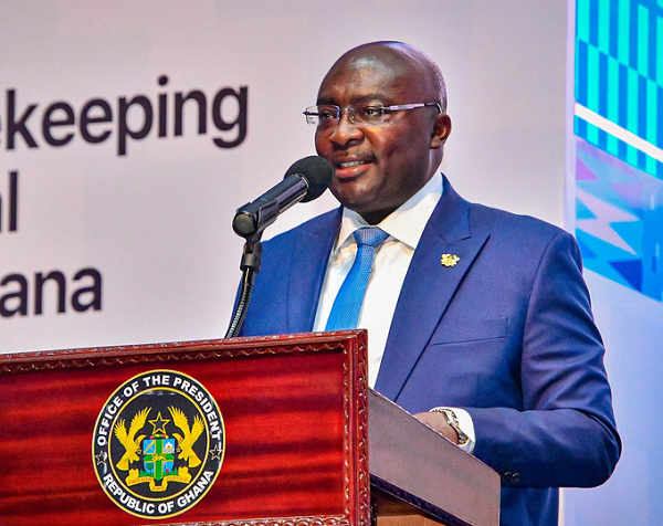 ice President  Dr. Mahamudu Bawumia speaking during an event