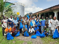 Picture of some beneficiaries of the relief package