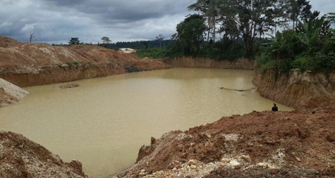 File photo: A taxi she was on board fell into a galamsey pit leading to the woman's death