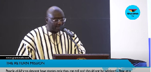 Dr. Mahamudu Bawumia speaking at the forum