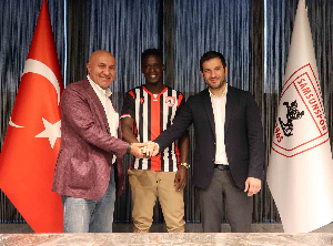 Ghana international Edwin Gyasi signs for Samsunspor