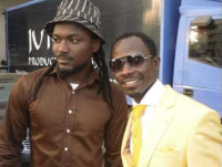 L-R: Samini and Okyeame Kwame