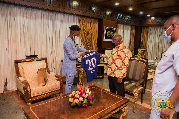 The Chelsea winger paid a courtesy call on President Akufo-Addo