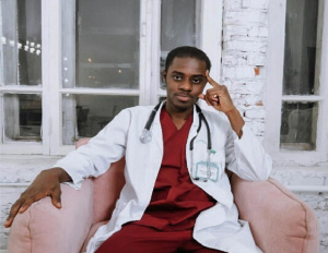 Dr Simon Badu 22.png