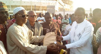 Northern Regional Minister, Salifu Saeed presents GHC50,000 to RTU football club