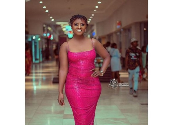 Ahuofe Patri looks different in her new photograph