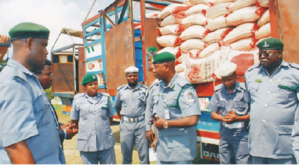 Nigeria Customs officials impound contraband goods | File Photo