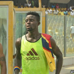 Cosmos Dauda got Hearts' only goal