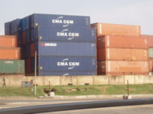 Containers  300x225