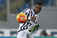 Kwadwo Asamoah came on in the second half as Juventus defeated Genoa