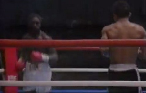 Azumah Nelson  won via majority decision.