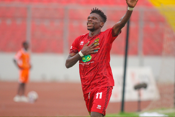 Asante Kotoko striker, Franck Etouga Mbella