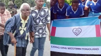 Leader of the Separatist movement, Charles Komi Kudzordzi (L) and the supposed flag of the group