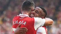 Granit Xhaka da Gabriel Jesus