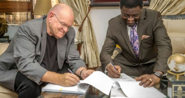 Presiding Bishop Agyin Asare (Right)