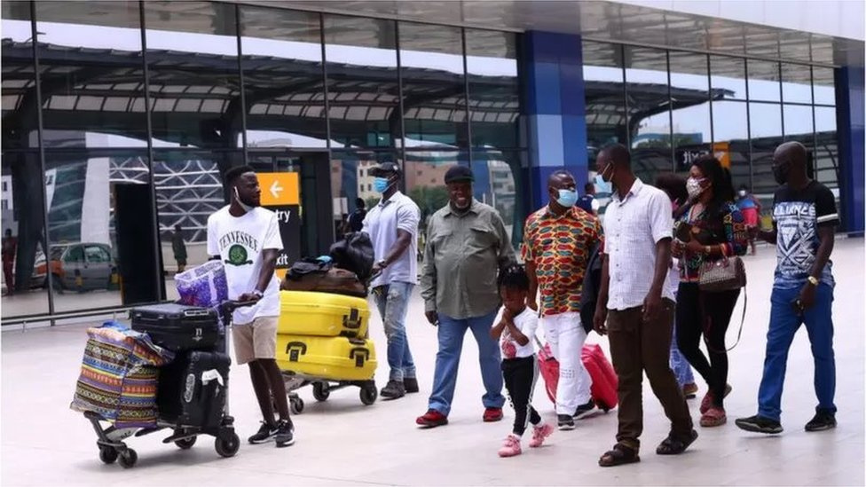 Passengers wey arrive for one Nigerian airport | File foto