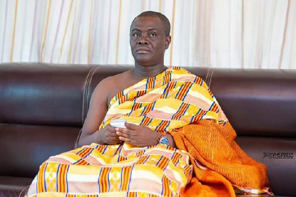 Paramount Chief of Dormaa Traditional Council, Osagyefo Oseadeeyo Agyemang-Badu  II