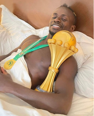 Sadio Mane With The AFCON Trophy  .jpeg