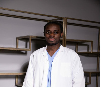 Dr Simon Badu