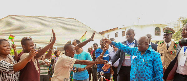 President Nana Addo Dankwa Akufo-Addo meets Ghanaian community in Conakry.