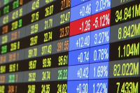 The Ghana Stock Exchange wants Ghanaians to invest in listed companies.