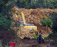 Photo was taken by the author:  Excavator for mining