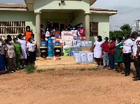 The Harvest Chapel International branch of Ashiyie presenting the items to Frafraha Health Center