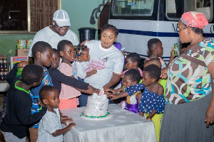 The items donated to the orphanages were worth several thousands of cedis