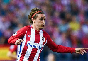 Antoine Griezmann of Atletico de Madrid celebrates scoring his team's second goal during the La Liga