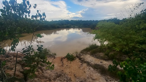 An image of the galamsey pit or pond at Wassa Akropong