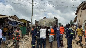 Soldiers Packing Boat In Mepe.jpeg