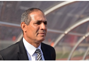 Niger Coach Badou Zaki.png