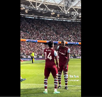 Kudus Mohammed and Kurt Zouma dancing to the Terminator song