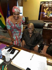 Jannat Bibii with Nana Akufo-Addo