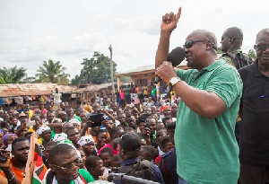 John Mahama Fingers Up