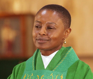 Rev Akua Ofori Boateng 696x594