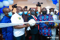 Vice President Dr Mahamudu Bawumia conducting the commissioning at thecampus of GIJ