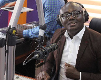 Bola Ray