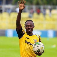 AshantiGold SC midfielder David Abagna