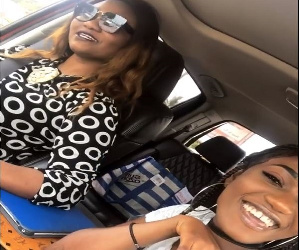 Wendy Shay with her mum