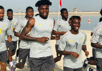 Partey training with his teammates