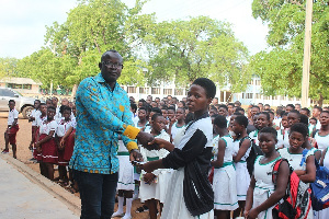 Kofi Adda Donates