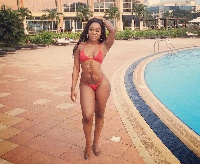 Efia Odo in bikini