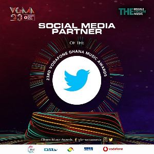 Twitter has created a customized hashmoji to authenticate VGMA conversations