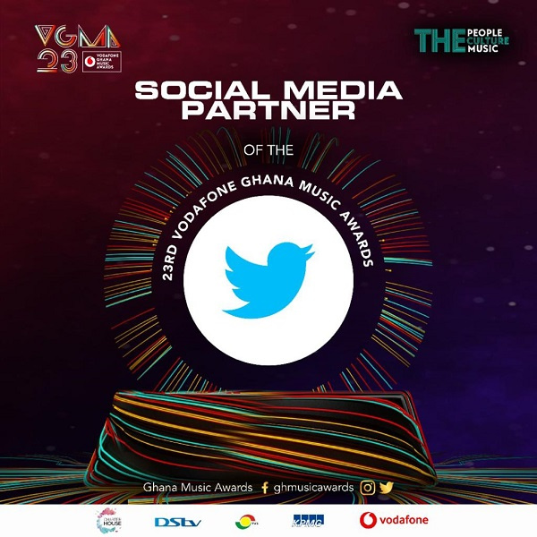 Twitter has created a customized hashmoji to authenticate VGMA conversations